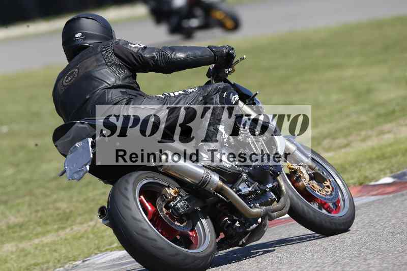 /43 08.08.2025 Discover the Bike ADR/Race 3 rot/410